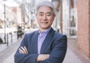 Rev. Dr. Walter Kim