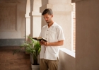Joven con Biblia