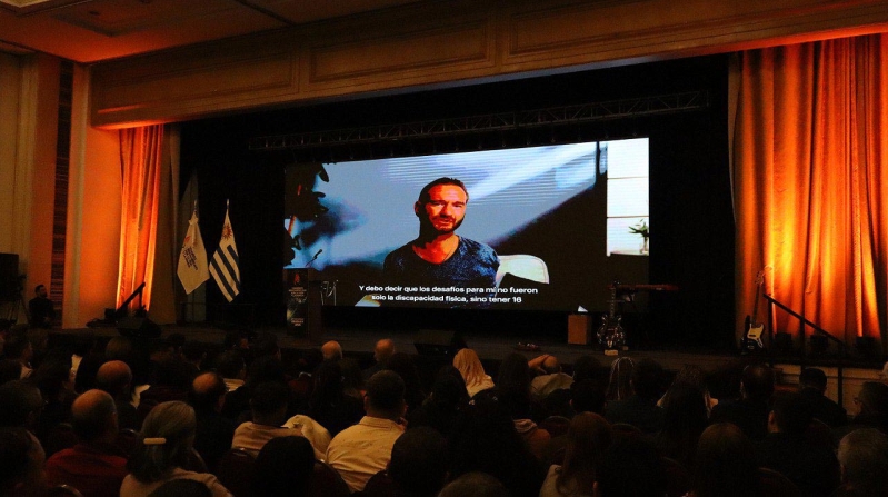 Conferencia Nick Vujicic