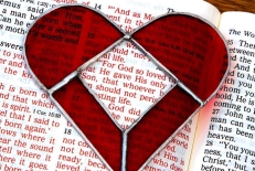 Biblia e inglés con un corazón