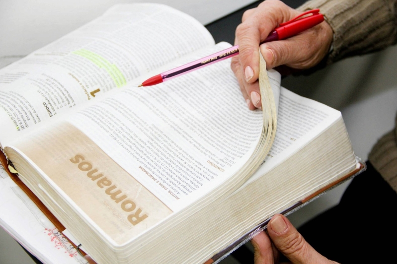 uso de la biblia en escuelas