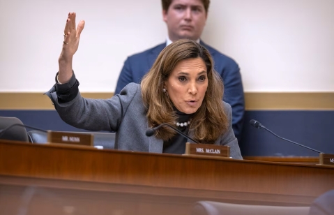 María Elvira Salazar