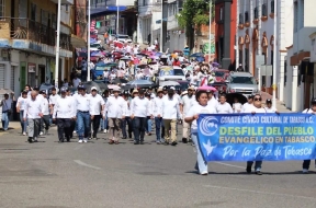 Marcha de evangélicos en Tabasco, México