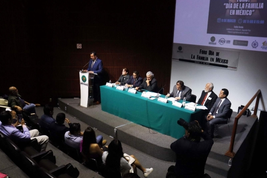 Foro “Día de la Familia en México”
