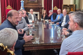 AEL en el Congreso con Menem