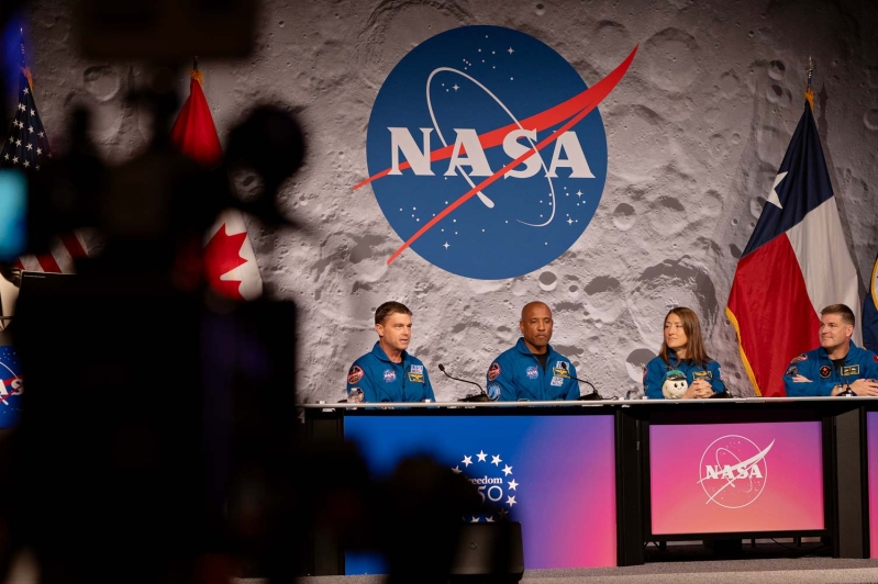 Astronautas de Artemis 2