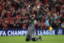 Alisson Becker