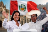 Elecciones en Perú, Keiko Fujimori y Roberto Sánchez