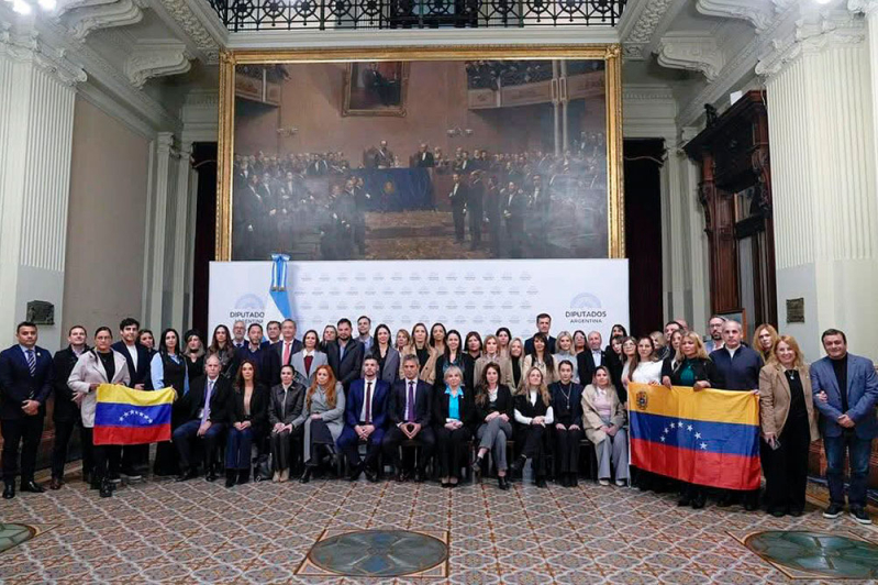 Amistad venezuela Hooft