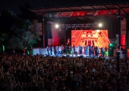Iglesia de Texas organizó evento cultural y arqueológico en torno a un partido de Jordania en la Copa del Mundo