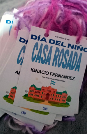 Ninos en la Rosada