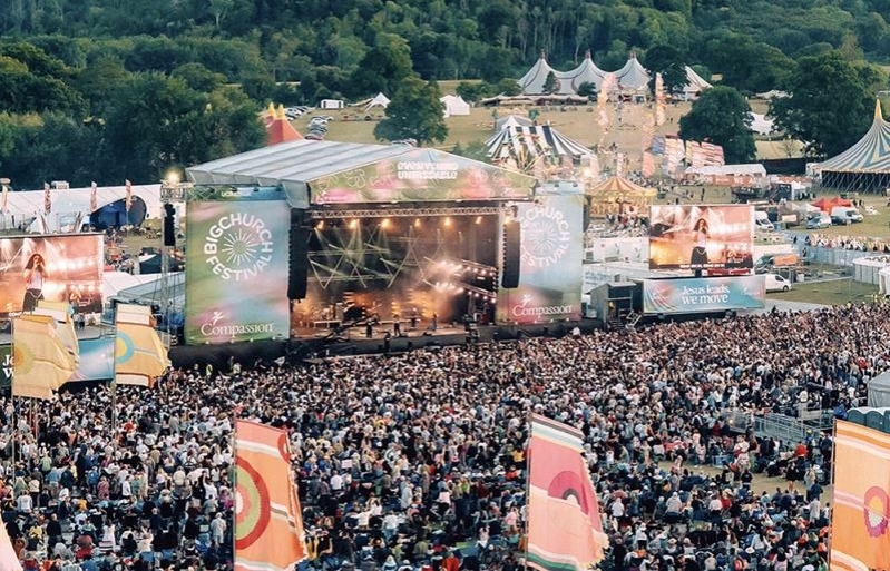 FESTIVAL
