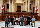 Periodistas latinoamericanos con el congresista Alejandro Muñante en Perú