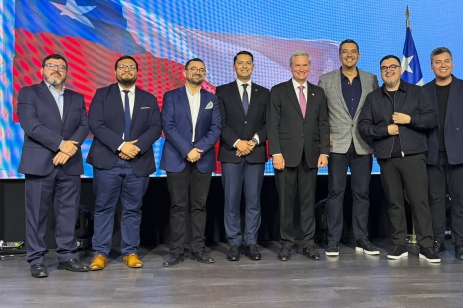 José Antonio Kast junto a los diputados cristianos