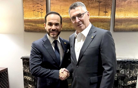 de la Espriella y Gideon Saar