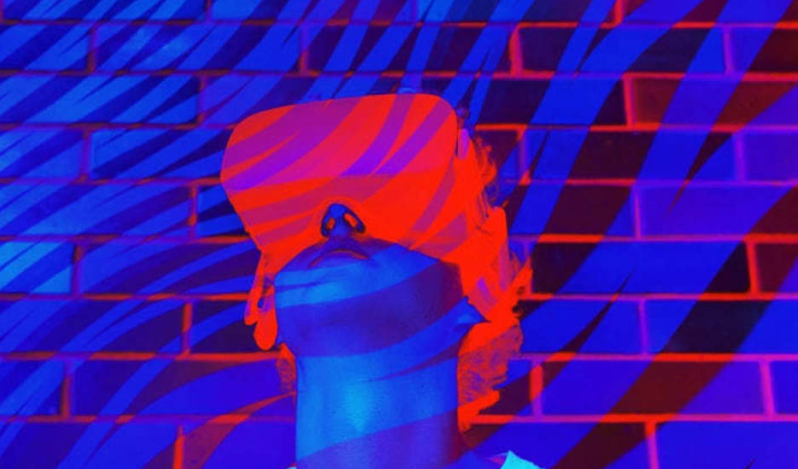 El uso del metaverso cae entre las iglesias mientras Zuckerberg sigue comprometido con la realidad virtual