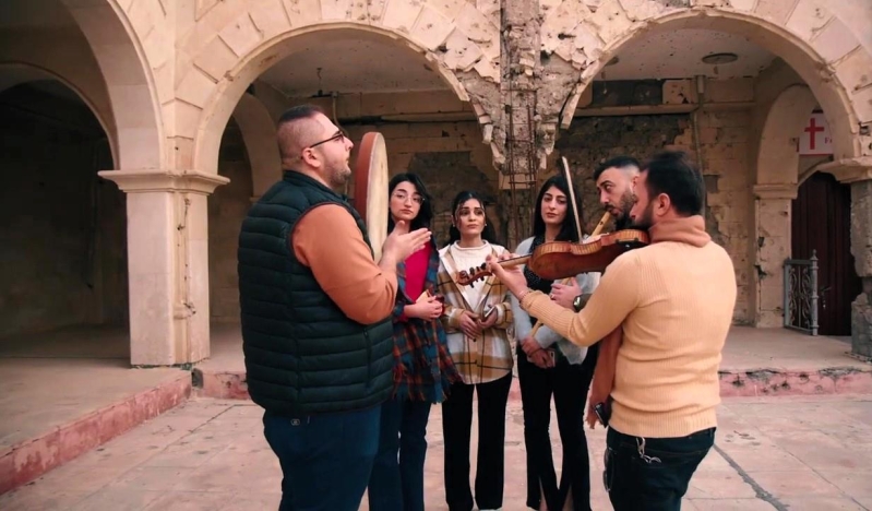 VIDEO: Cristianos en Irak cantan un mensaje de paz y esperanza