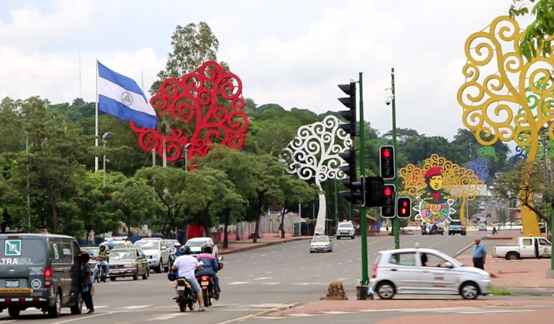 Evangélicos nicaragüenses se unen a la policía para prevenir accidentes