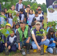 Estudiantes cristianos plantan árboles para reforestar Ecuador