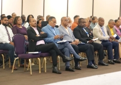 Presentan Biblia Reina Valera SBT en República Dominicana