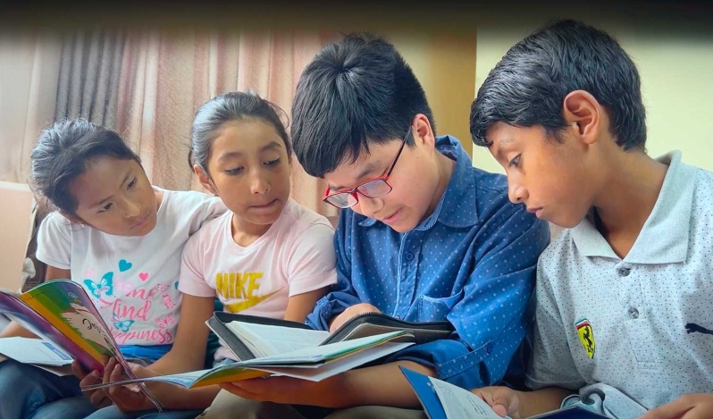 Misionero de 10 años gana almas para Cristo en Perú