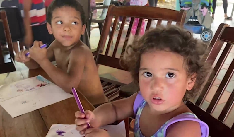 VIDEO: Ayudando a niños vulnerables en la peligrosa ruta migratoria de Sudamérica