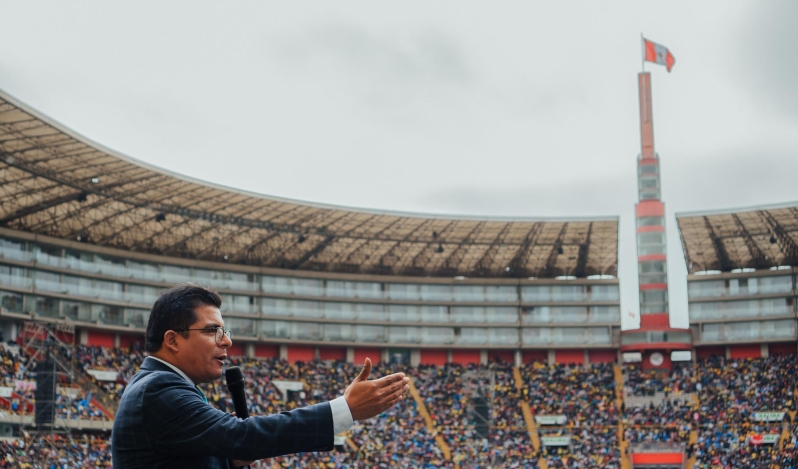 30 mil peruanos celebraron la evangelización y la solidaridad