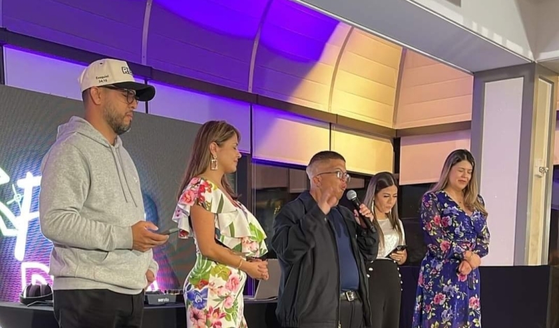 Reunión cumbre de medios, música y marketing inició con 