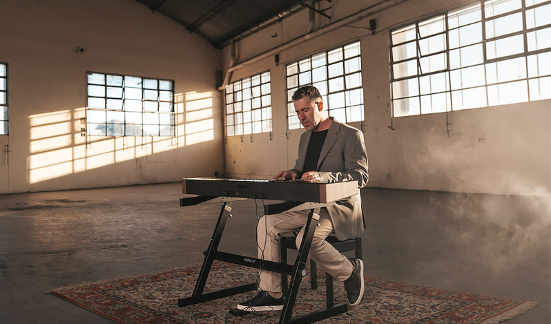 Toni Romero estrena su sencillo Cara a cara