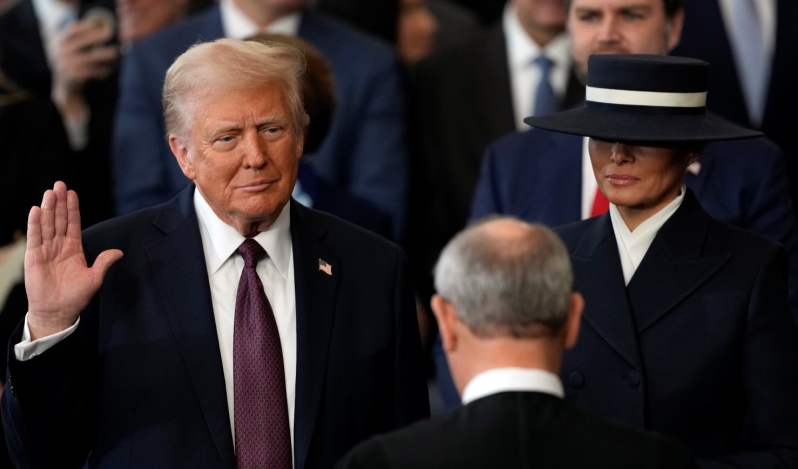 Presidente Trump: 'Fui salvado por Dios para hacer a Estados Unidos grande de nuevo'