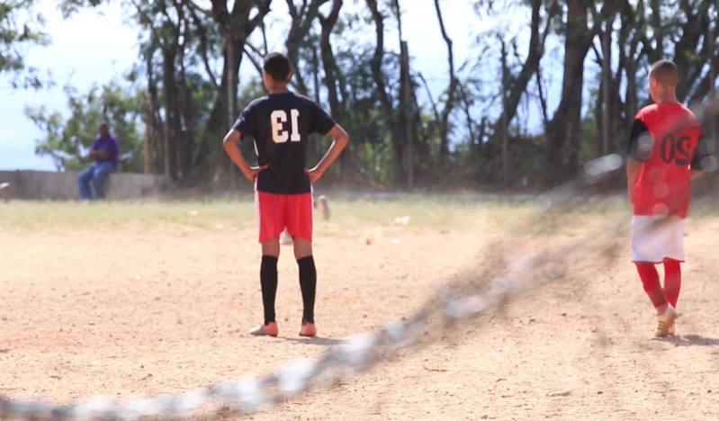 Equipos de fútbol en Brasil comparten el Evangelio con cada gol