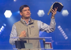 Asociación Billy Graham moviliza a jóvenes de Bolivia para llevar el Evangelio a esa generación