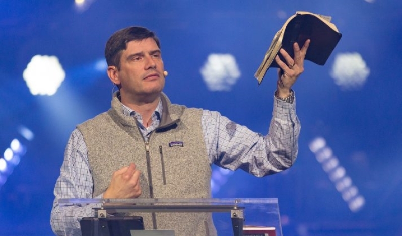 Asociación Billy Graham moviliza a jóvenes de Bolivia para llevar el Evangelio a esa generación
