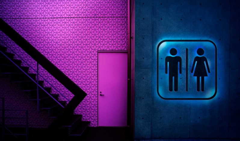 Polémica en el Congreso de Perú por uso de baños según identidad de género