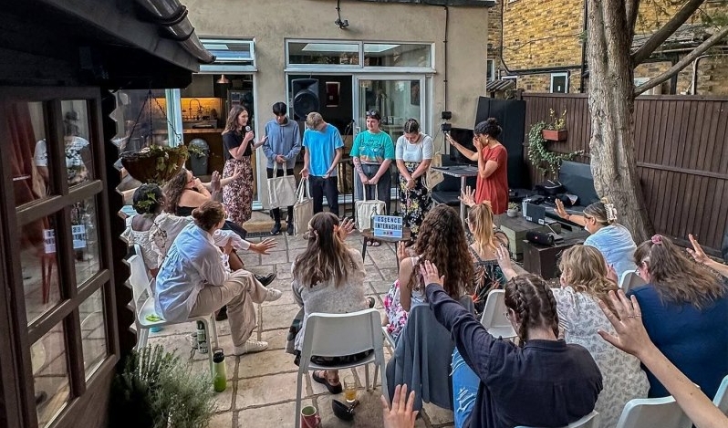 JUCUM Inglaterra responde a denuncias de abuso espiritual: “lamentamos profundamente las experiencias dañinas”