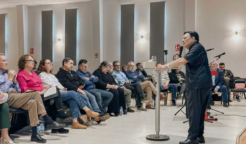 Alberto Mottesi hizo un llamado poderoso a pastores madrileños a experimentar al Jesús real