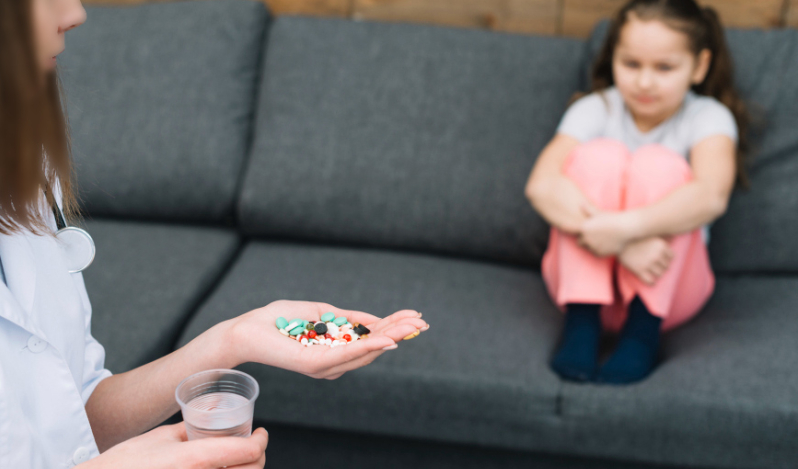 México: Niñas de 10 años podrían acceder a anticonceptivos sin consentimiento de sus padres