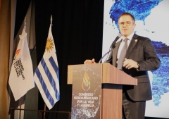 “La restauración del diseño de Dios es urgente”: Travis Weber pide unidad espiritual y acción política en Montevideo