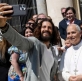 Elenco de The Chosen es recibido por el papa León XIV en el Vaticano