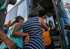 Suspensión por parte de Trump a las protecciones para migrantes haitianos suscita preocupación entre grupos cristianos