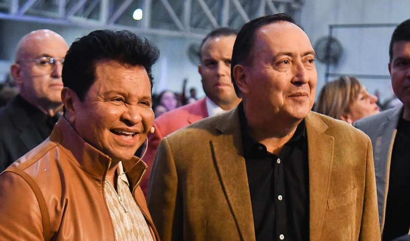 Inauguran en Resistencia el mayor auditorio evangélico de Argentina con presencia de Javier Milei