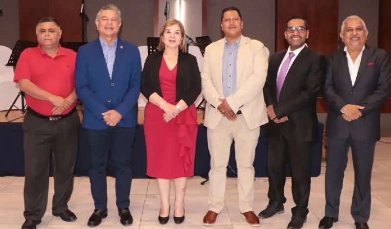 Iglesia advierte que Honduras vive 