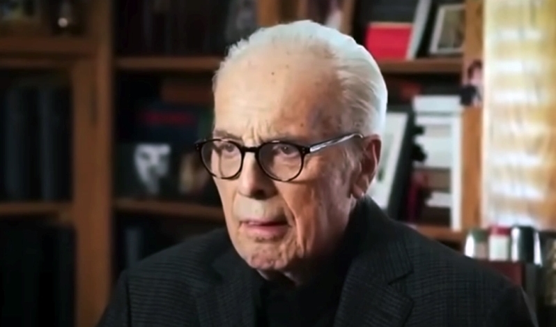 John MacArthur, reconocido pastor y maestro de la Biblia, muere a los 86 años