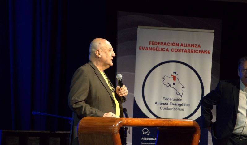 Costa Rica debe ser una plataforma para el mundo, no una zona de confort, afirma presidente de la Alianza Evangélica