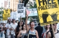 Es una política al revés cuando los países árabes están contra Hamás y (algunos) países europeos están a favor