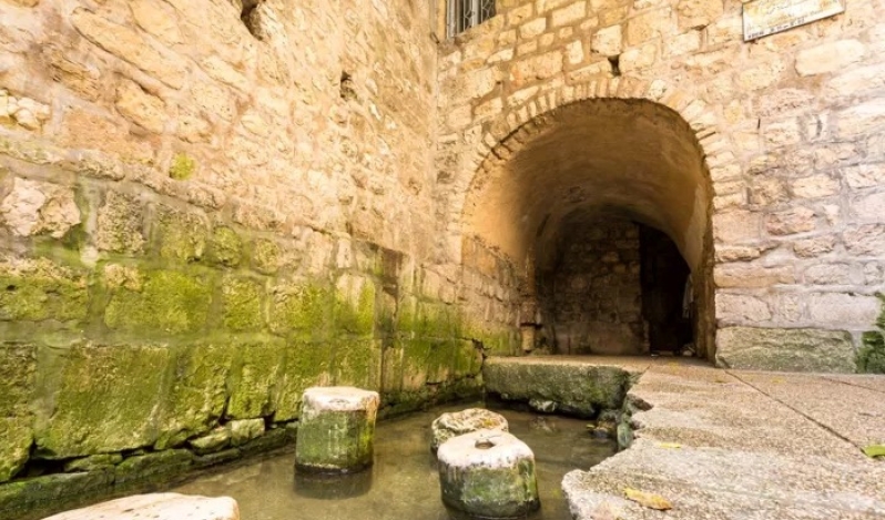 Arqueólogos descubren un muro masivo en el sitio donde Jesús sanó a un ciego según Evangelio de Juan