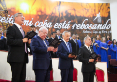 Servicio de Acción de Gracias por la Independencia reúne autoridades y fieles en la Catedral Evangélica de Maipú