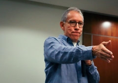 Marco Barrientos en COICOM: la cultura de celebridad en la iglesia es tóxica y ‘te mata’