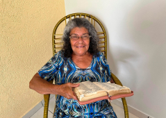 Del  analfabetismo a compartir la Palabra de Dios en la comunidad