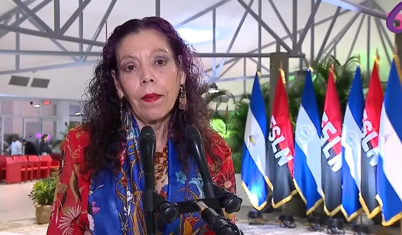 Murillo entrega a la juventud sandinista control de la celebración de la biblia en Nicaragua